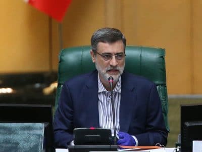 قاضی‌زاده رقیب رضاخان می شود